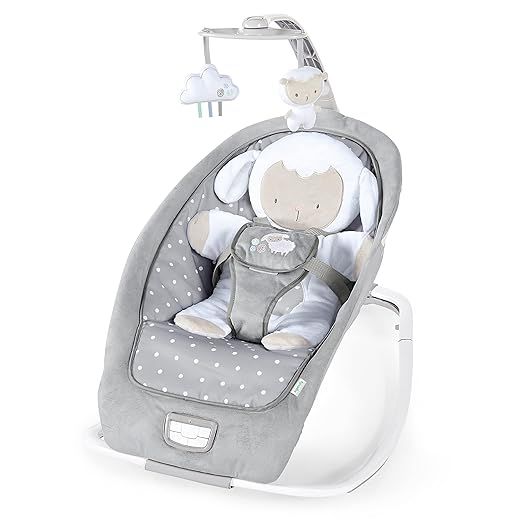 Ingenuity, Cuddle Lamb Babywippe Babyschaukel mit Schaukelfunktion und Vibrationen, Spielbogen mit 2 Plüsch Spielzeug, Musik, 4 Naturgeräuschen und Lautstärkeregler, ab Geburt bis 18 kg